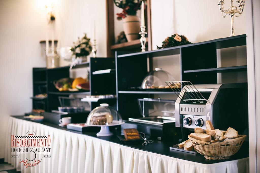 Hotel Risorgimento アジェーロラ エクステリア 写真